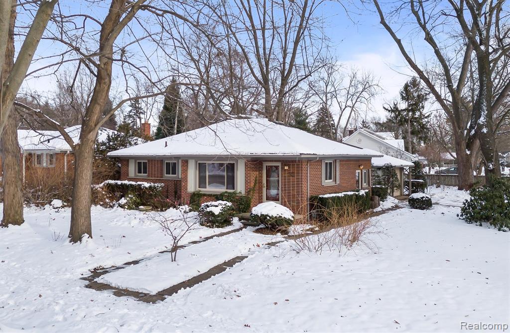42583 Five Mile Road, Plymouth, MI 48170 — Photo 24