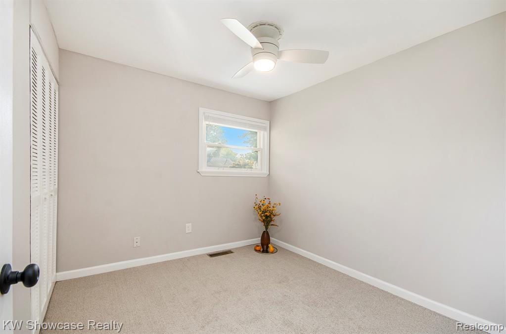 18582 Hamann Street, Riverview, MI 48193 — Photo 15