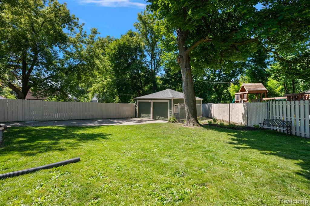 580 E Montcalm Street, Pontiac, MI 48342 — Photo 62