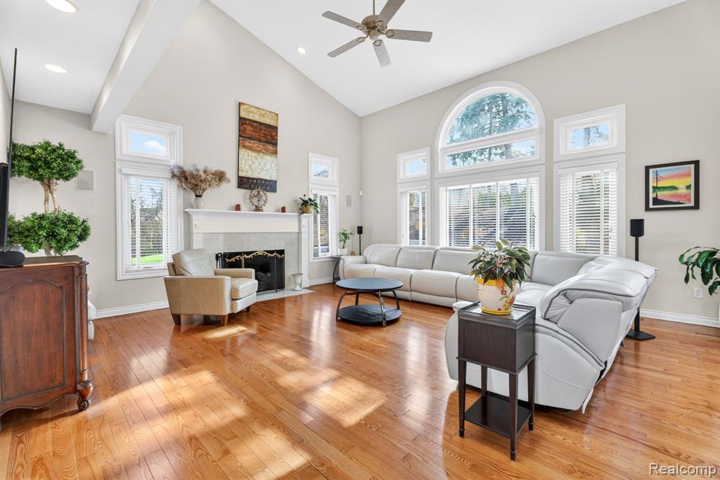 2562 Sequoia Court, Bloomfield, MI 48304 — Photo 12