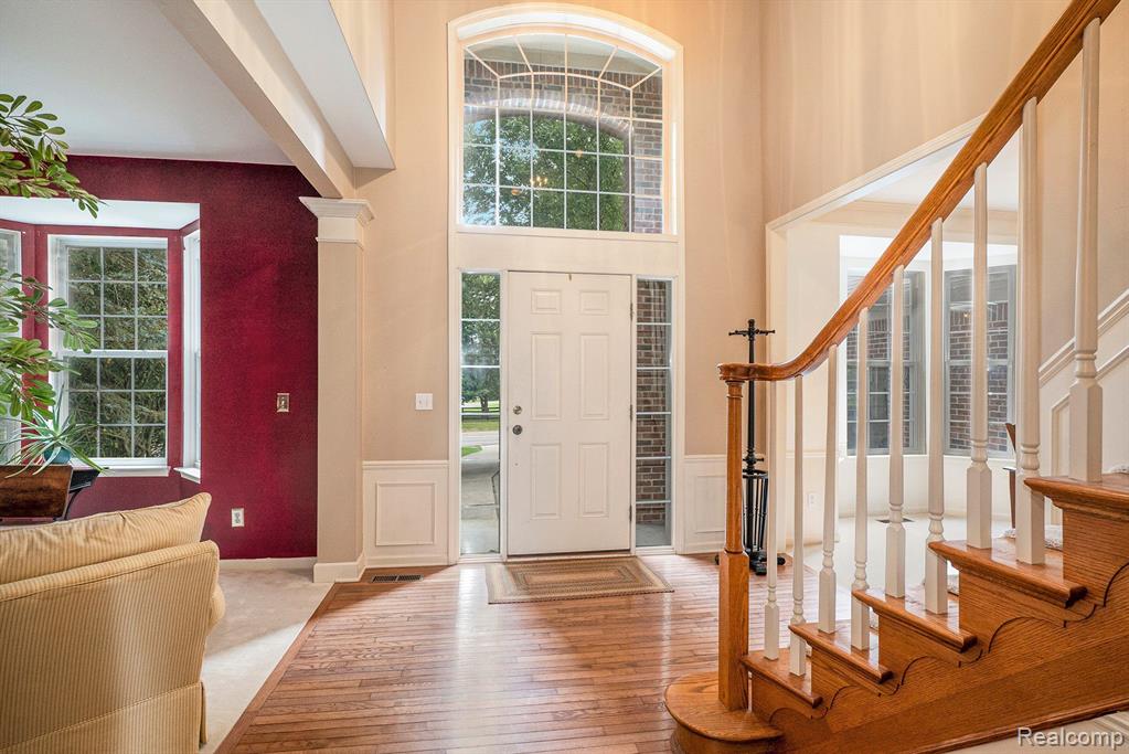 6162 MCCANDLISH Road, Grand Blanc, MI 48439 — Photo 4