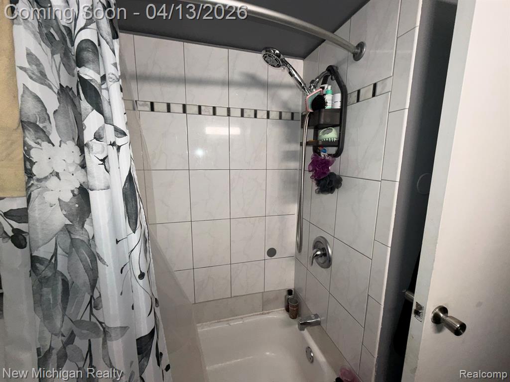 6671 Mayfair Street, Taylor, MI 48180 — Photo 26