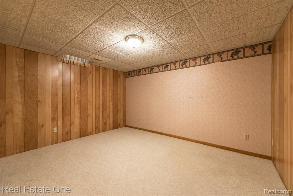62622 RALEIGH CT, 4, South Lyon, MI 48178 — Photo 35