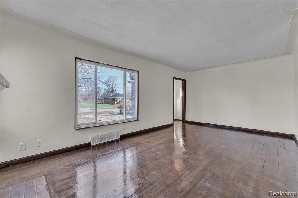 13431 Hartwell Street, Detroit, MI 48227 — Photo 9