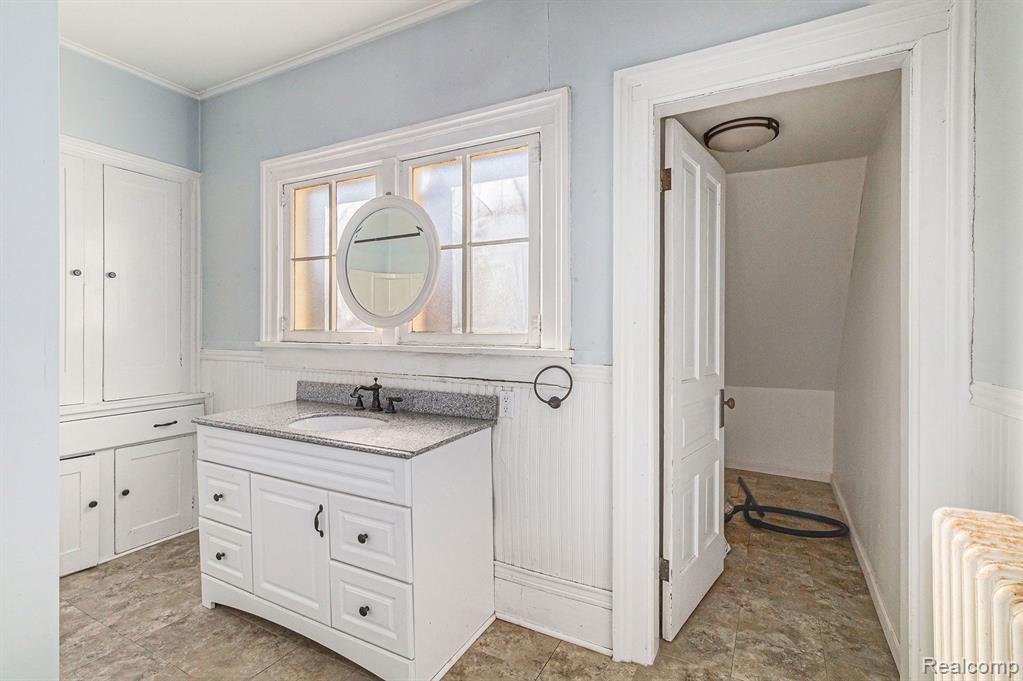 613 S EAST Street, Fenton, MI 48430 — Photo 9