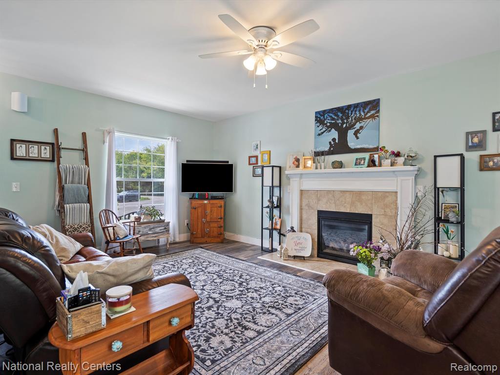 628 EVAN Court, Lake Orion, MI 48362 — Photo 11