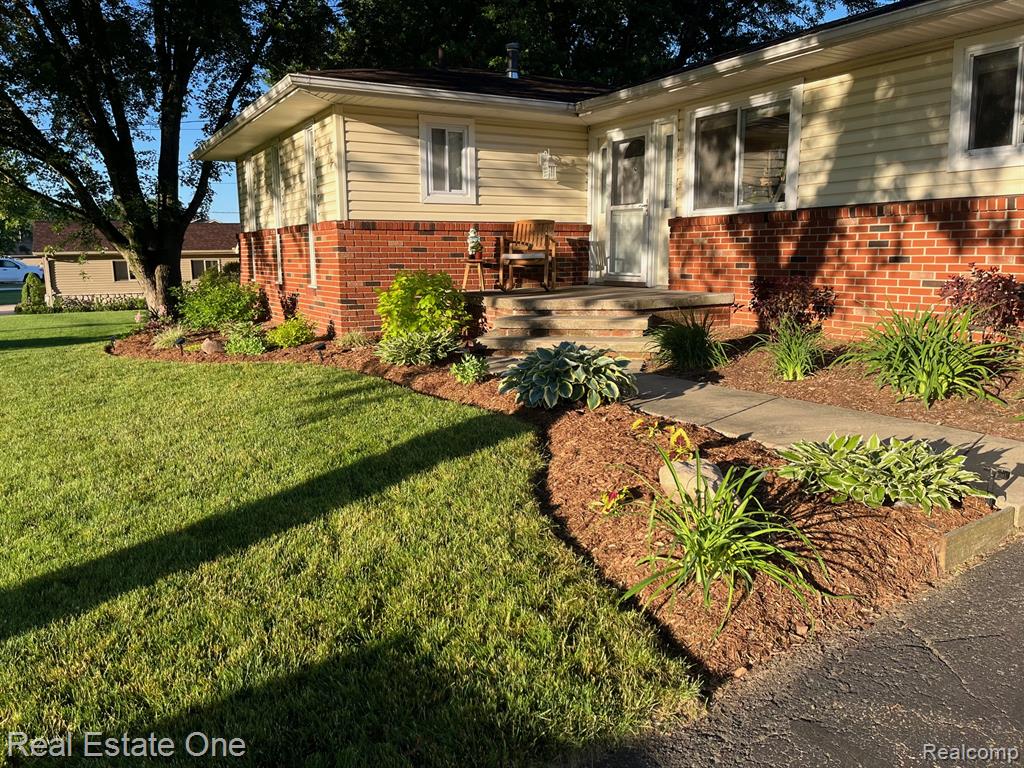 10846 Colony Road, Pinckney, MI 48169 — Photo 16