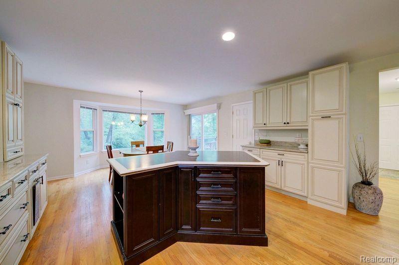 11417 TALL SHADOWS, Pinckney, MI 48169 — Photo 12