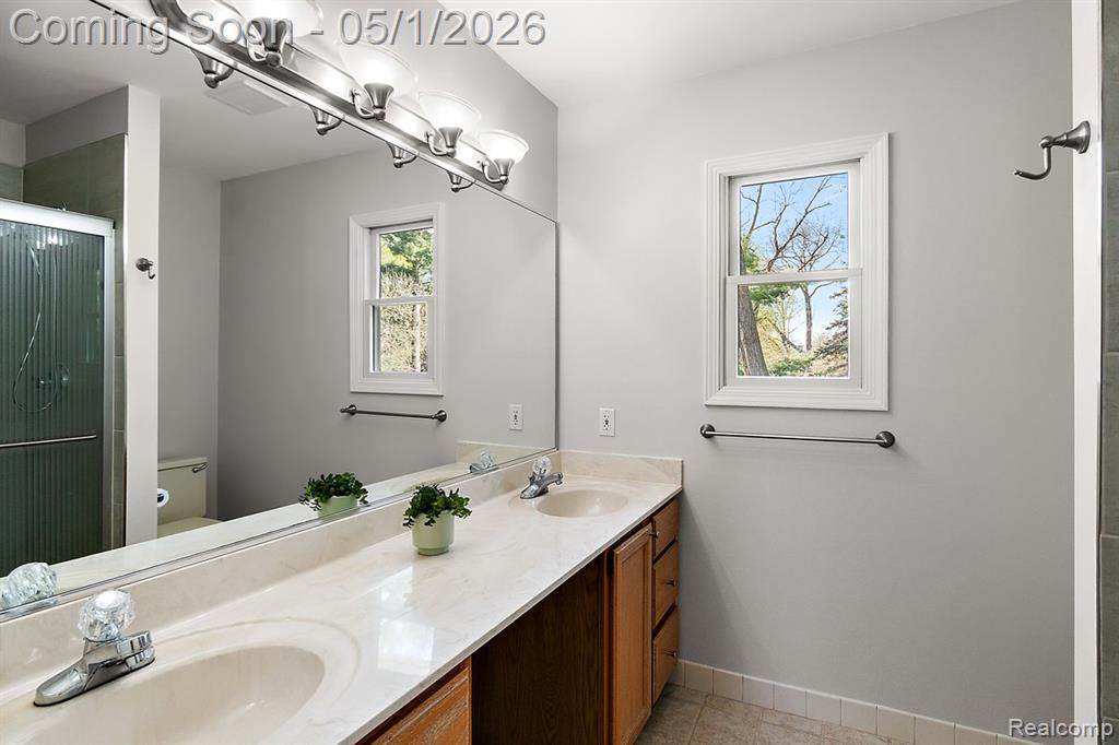 7280 Willow Oak Drive, West Bloomfield, MI 48324 — Photo 25