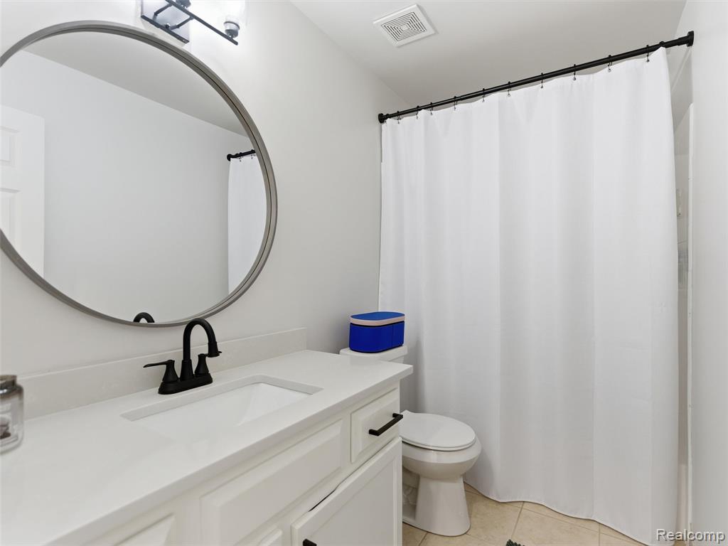 6073 Windemere Lane, Utica, MI 48316 — Photo 28