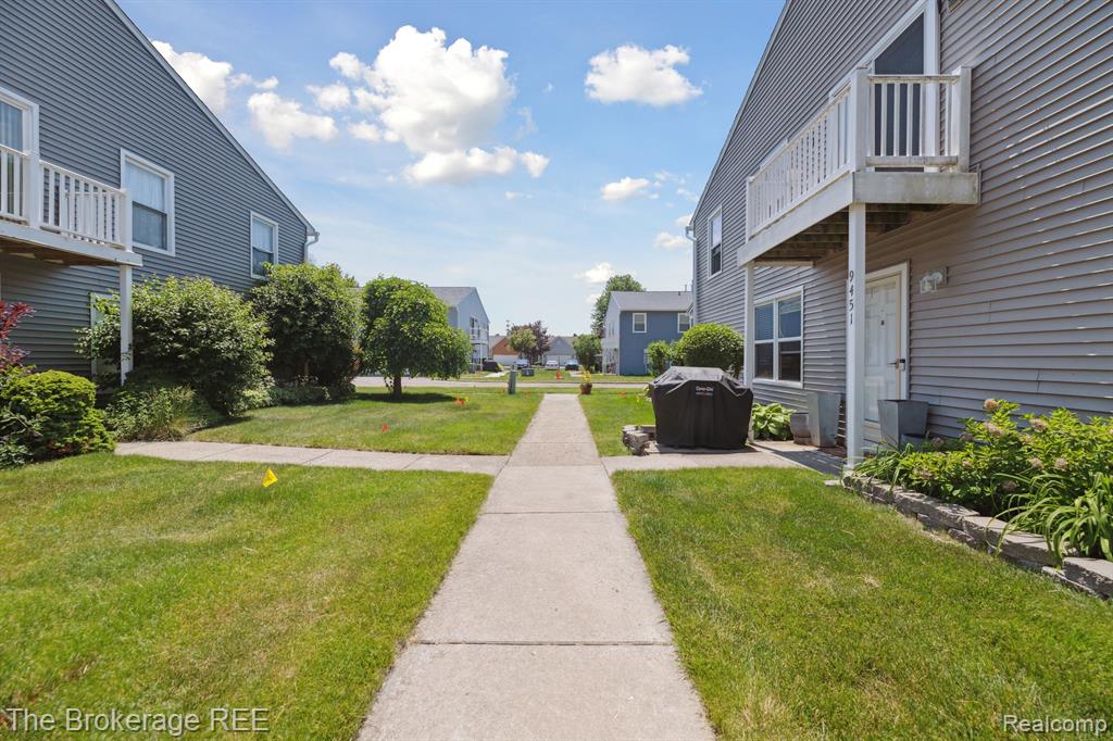 9451 Parkwood N, Davison, MI 48423 — Photo 5