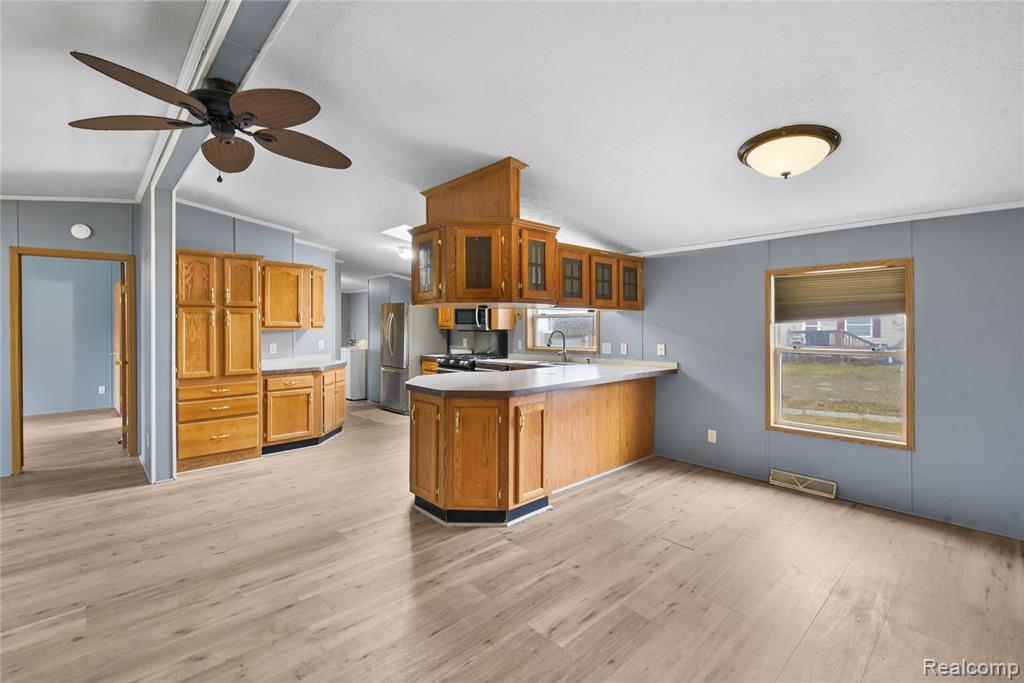 9072 Greentree Drive, Newport, MI 48166 — Photo 14