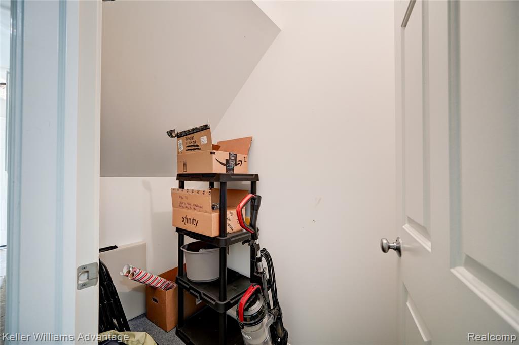 42432 Corlina Drive, Northville, MI 48167 — Photo 48