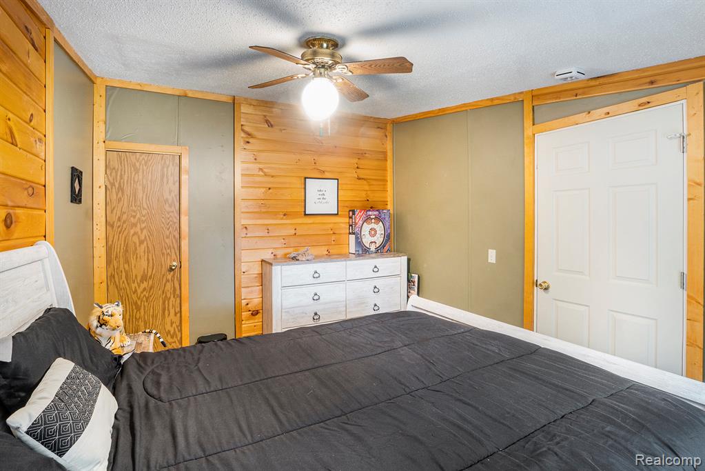 9445 E Lehring Road, Durand, MI 48429 — Photo 13