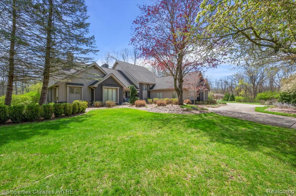 1071 Woodbridge Lane, Rochester, MI 48306 — Photo 3