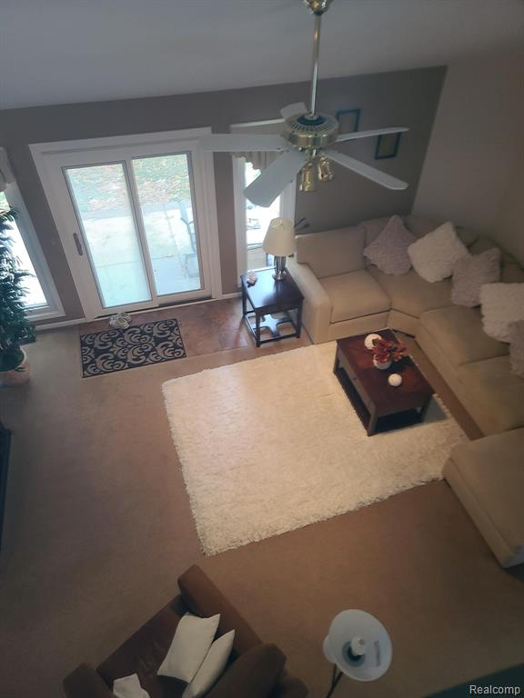 43201 POINTE Drive, Clinton Twp, MI 48038 — Photo 18