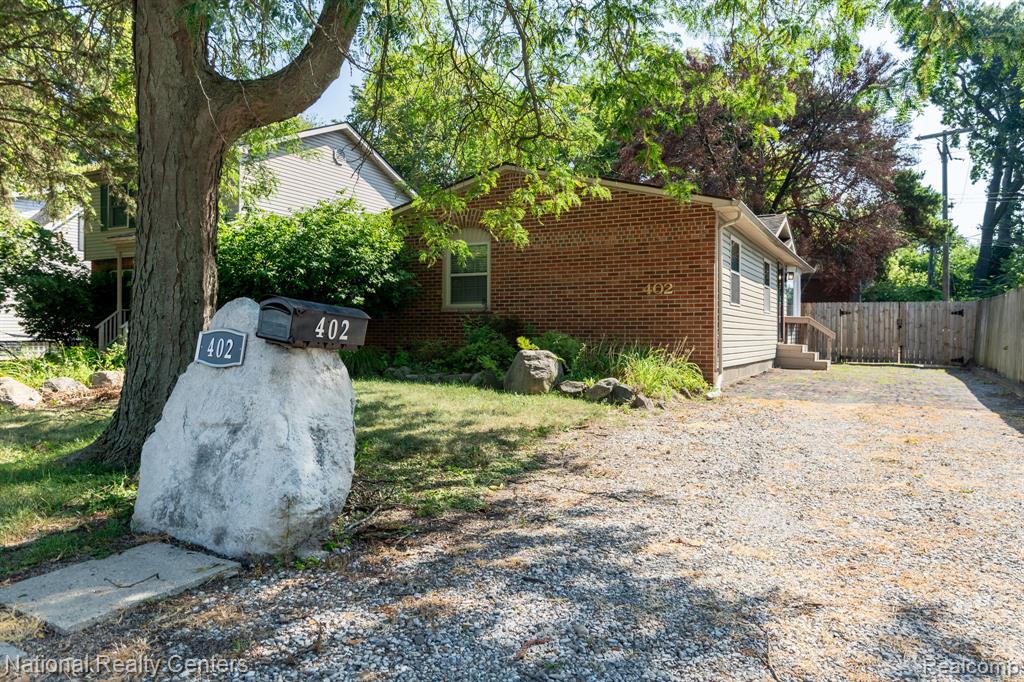402 N West Street, Royal Oak, MI 48067 — front exterior