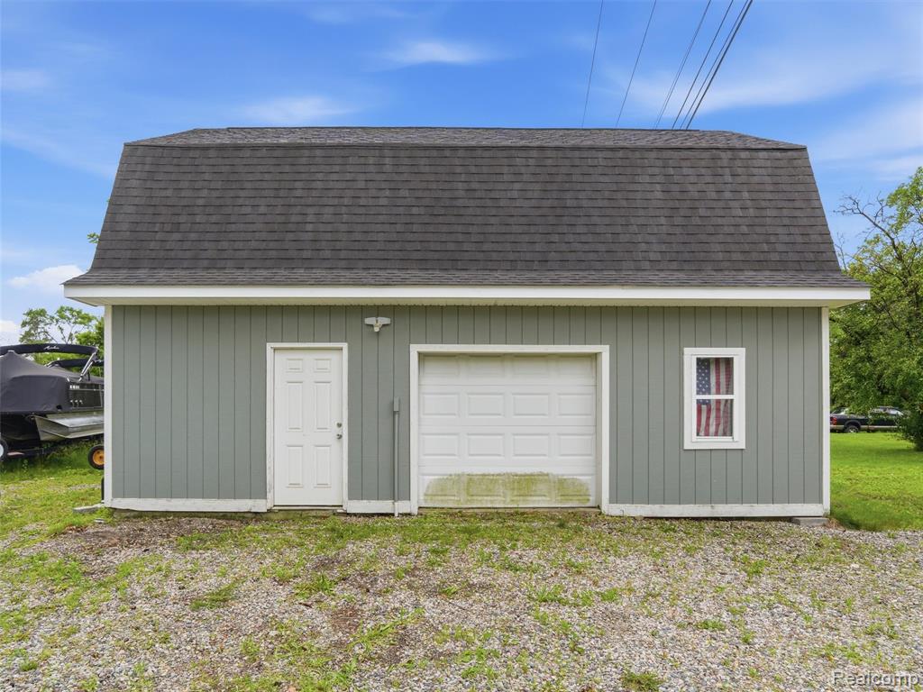 5556 Ormond Road, White Lake, MI 48383 — Photo 6