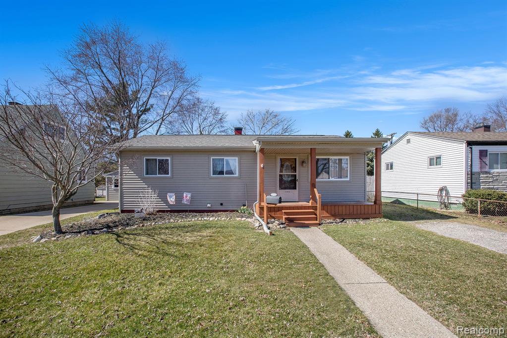 1163 FALL RIVER Road, Ypsilanti, MI 48198 — front exterior