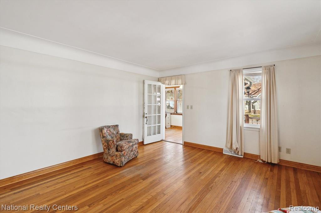 4955 WEBER Street, MI — Photo 12