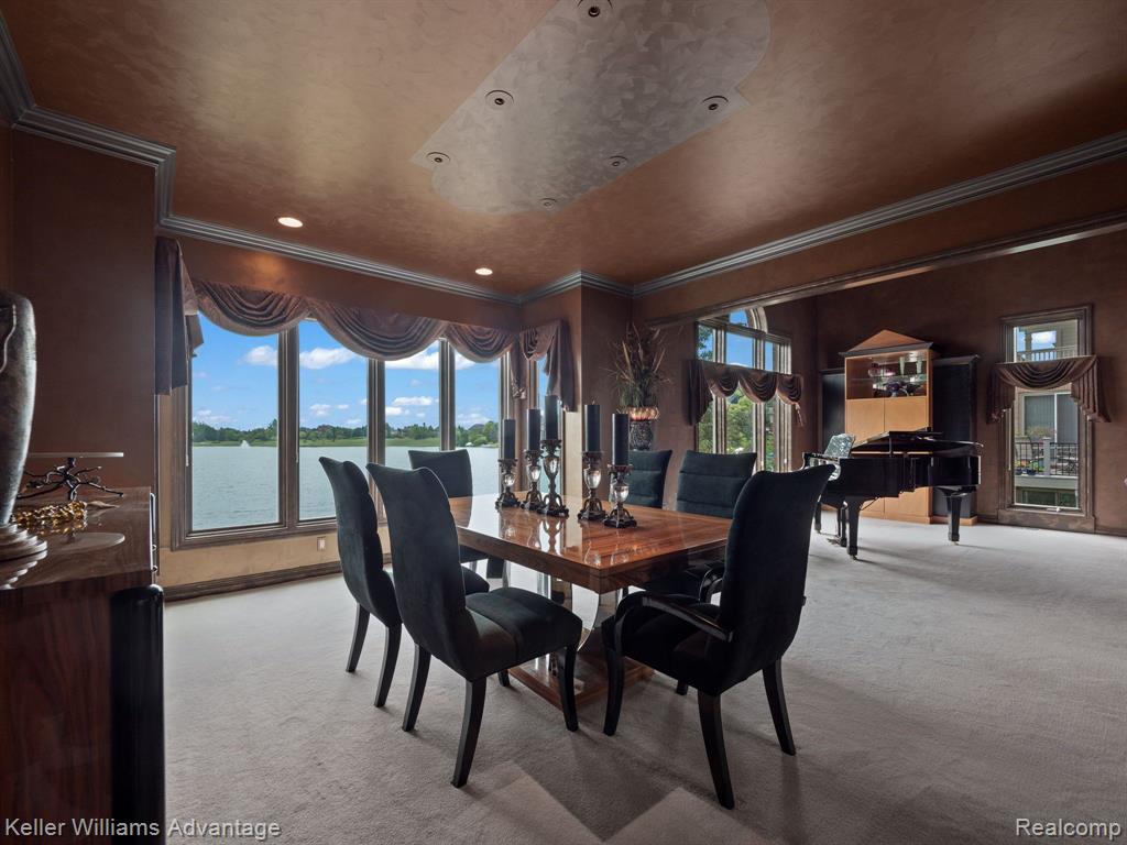 18328 Clairmont Circle E, Northville, MI 48168 — Photo 13