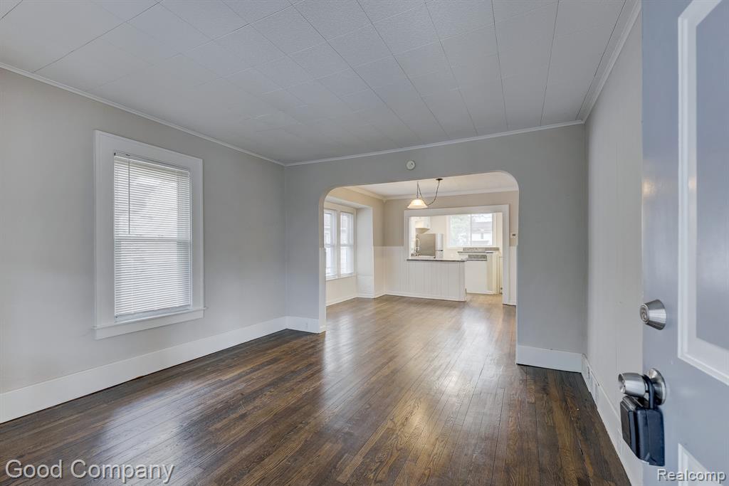 807 Baldwin Avenue, Royal Oak, MI 48067 — Photo 2