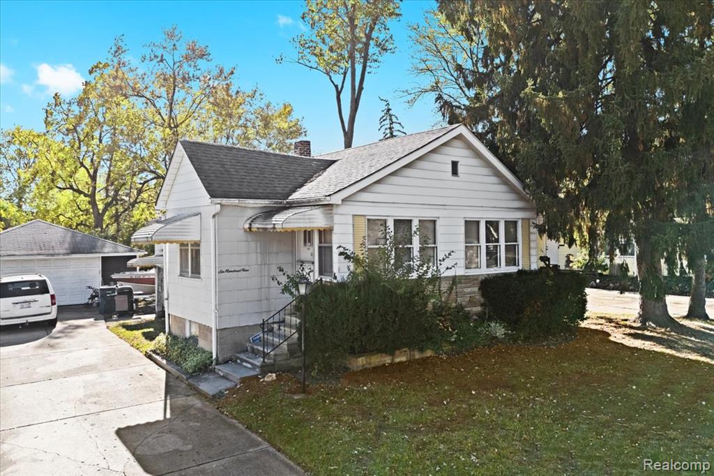 609 John M Avenue, Clawson, MI — Photo 8