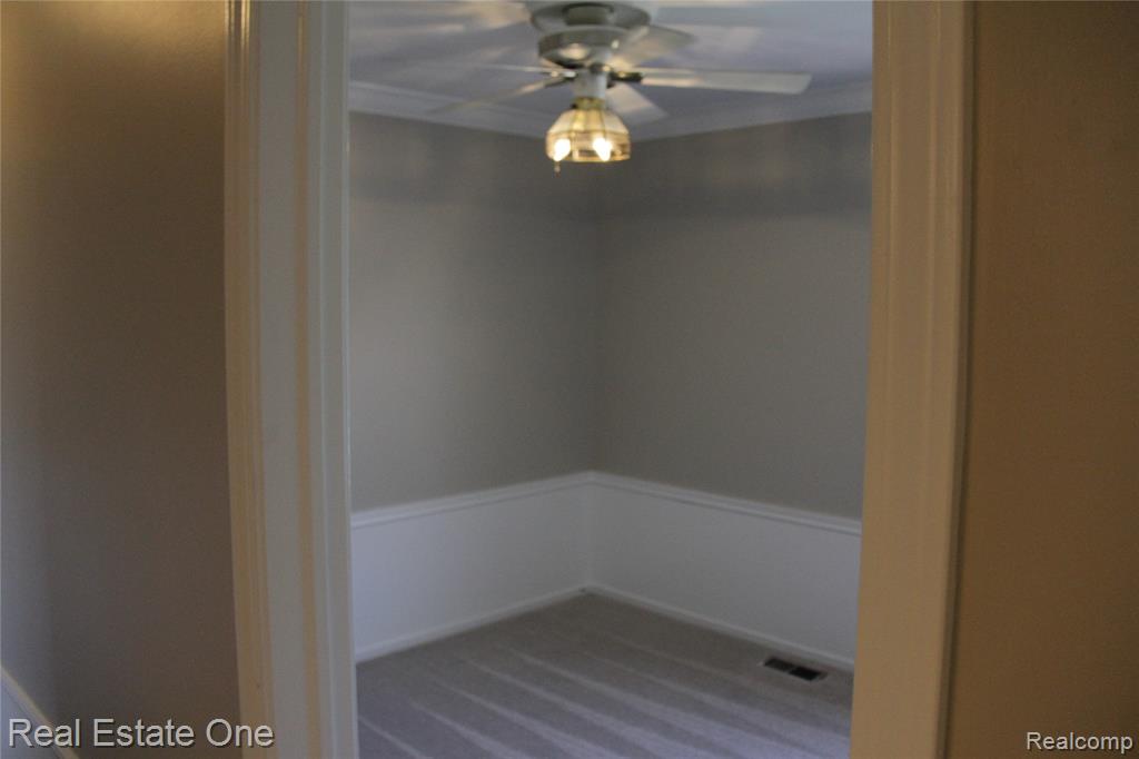 44777 SALTZ Road, Canton, MI 48187 — Photo 34