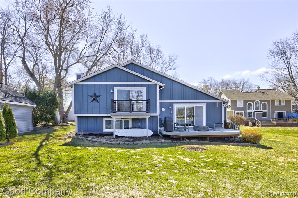 9526 Montgold Avenue, White Lake, MI — Photo 54