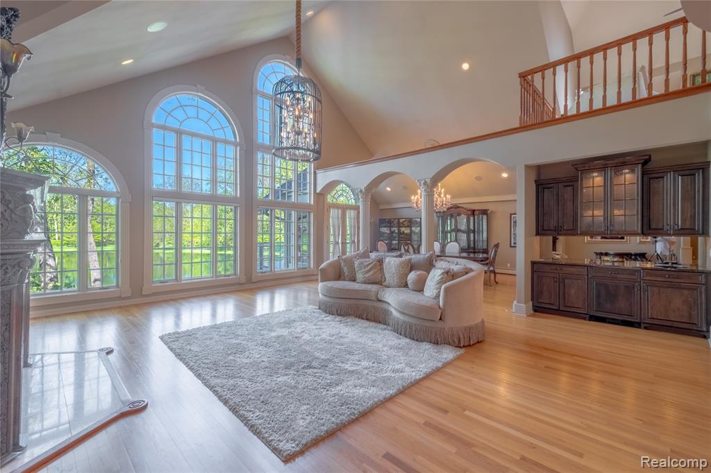 6279 CANTER CREEK Court, Grand Blanc, MI 48439 — Photo 8