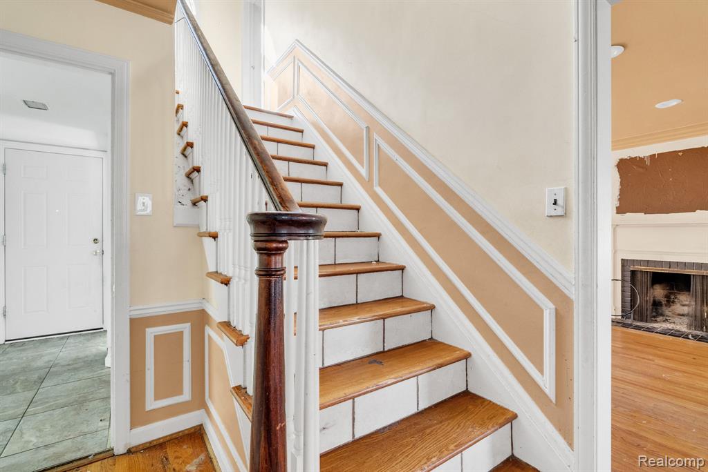 18817 Bretton Drive, Detroit, MI 48223 — Photo 26
