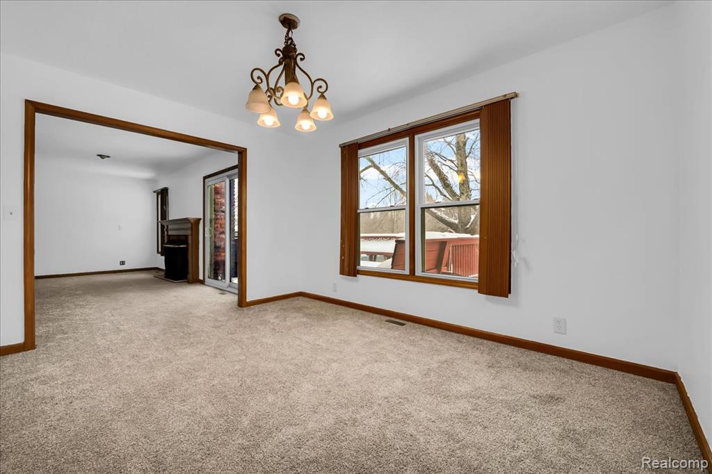 9416 Wildwood Lake Drive, Whitmore Lake, MI 48189 — Photo 11