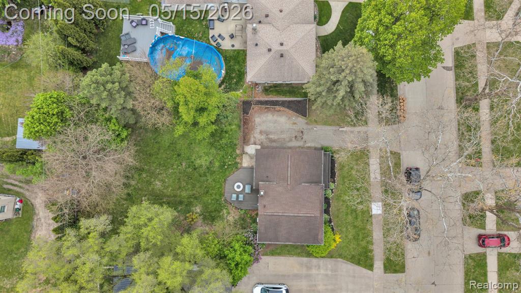 842 Bird Song Drive, Milford, MI 48381 — Photo 2