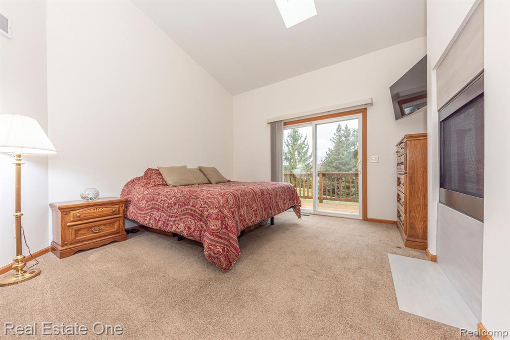 61024 Evergreen Court, 23, South Lyon, MI 48178 — Photo 22