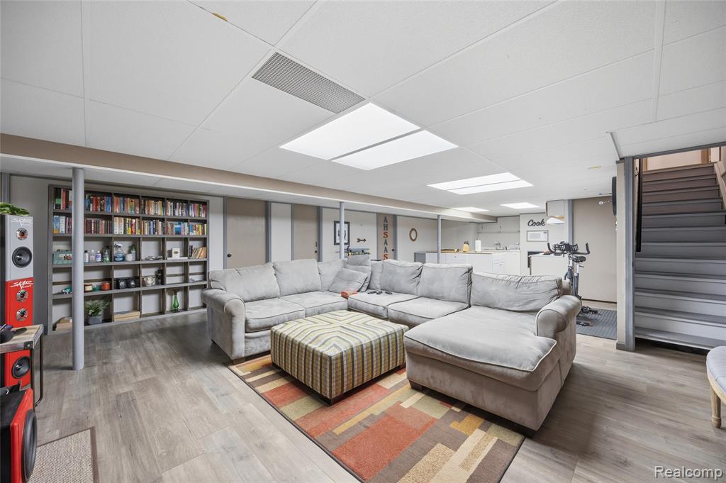 40645 Heatherlea Court, Clinton Twp, MI 48038 — Photo 34