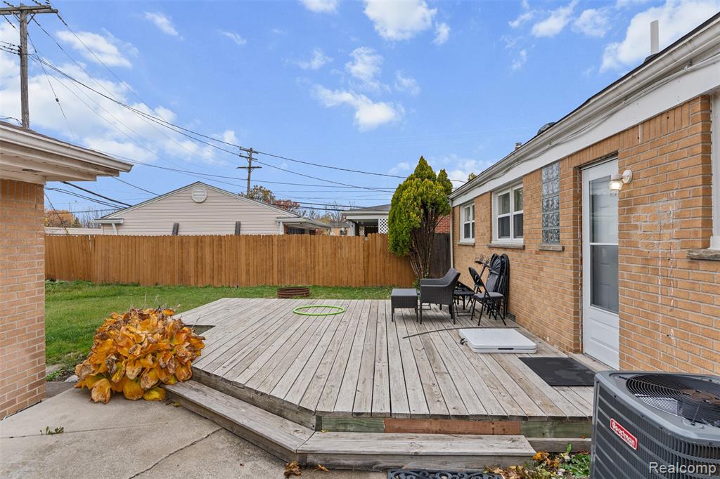 6771 Sunset Street, Garden City, MI — Photo 16