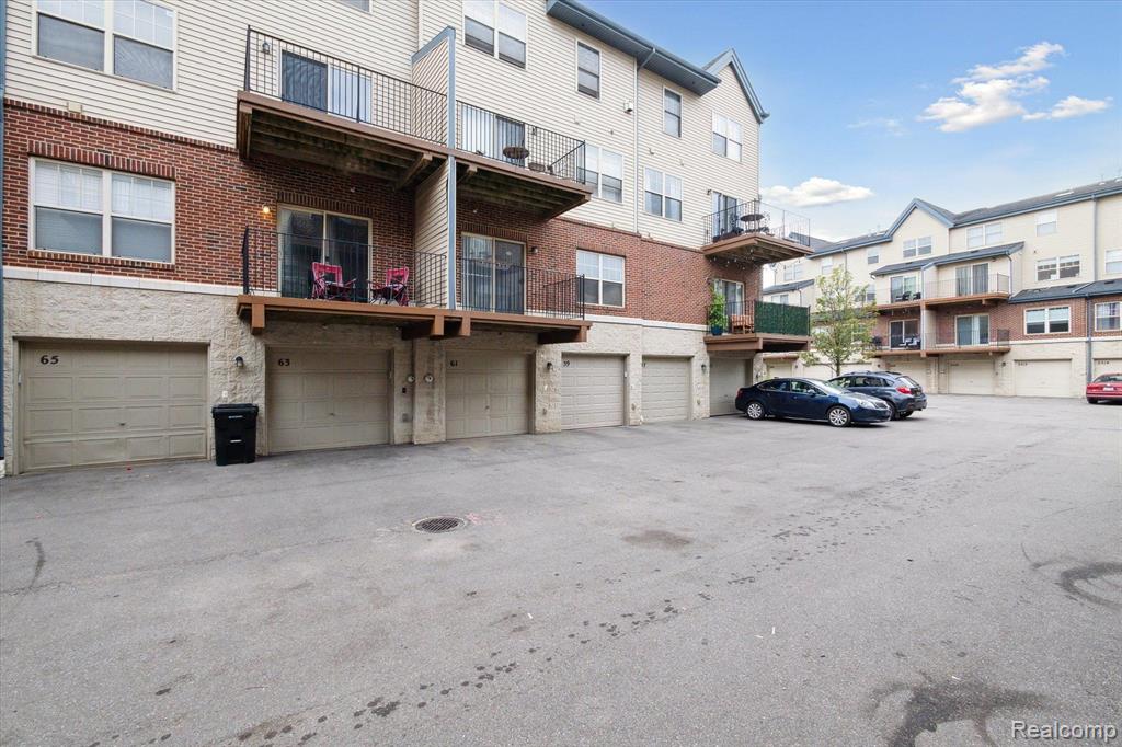 61 WINDER Street, 79, Detroit, MI 48201 — Photo 45