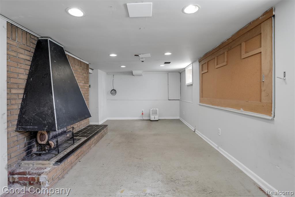 603 E Maxlow Avenue, Hazel Park, MI 48030 — Photo 19