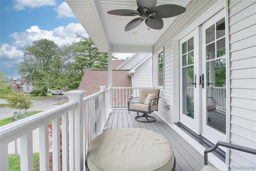 526 Plum Street, Wyandotte, MI 48192 — Photo 31