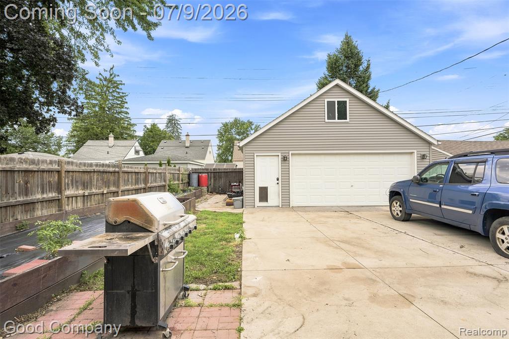 412 Chippewa Street, Clawson, MI — Photo 33