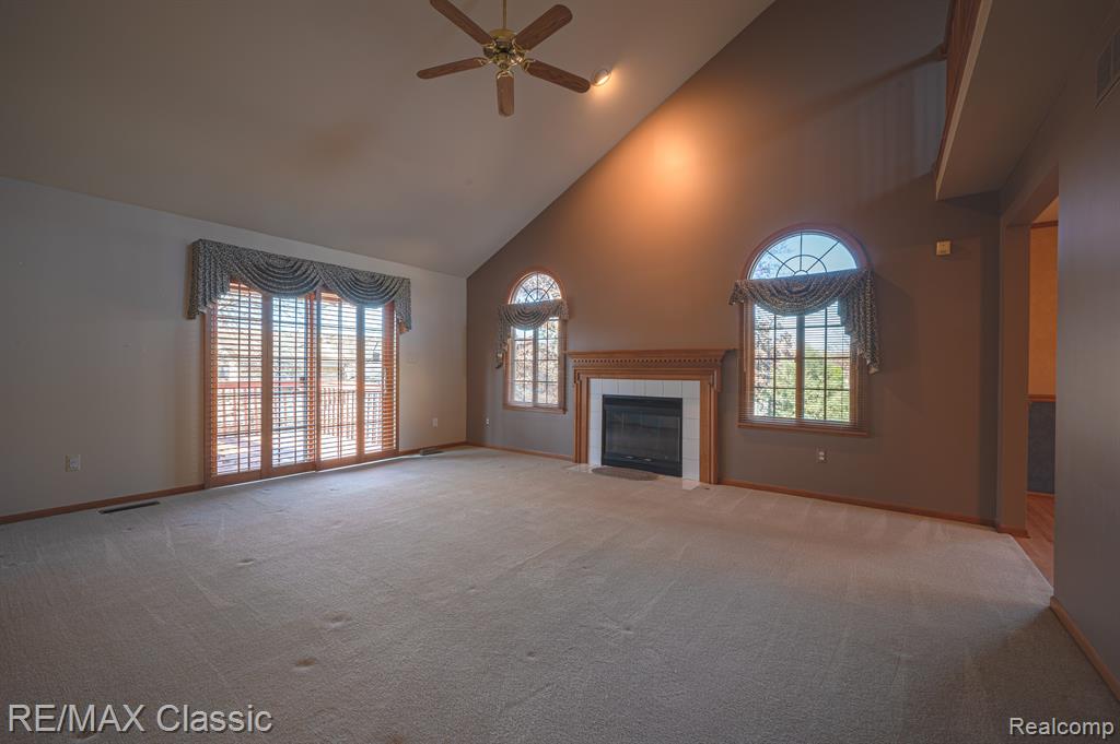1049 ELMWOOD Drive, 13, Brighton, MI 48116 — Photo 11