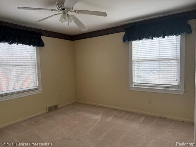 700 Woods Lane, Grosse Pointe Woods, MI 48236 — Photo 29