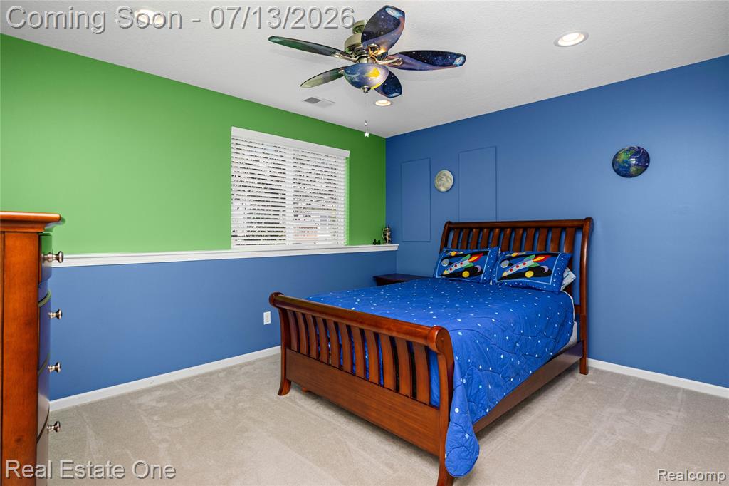 8206 Timber Trail, 82, White Lake, MI — Photo 28