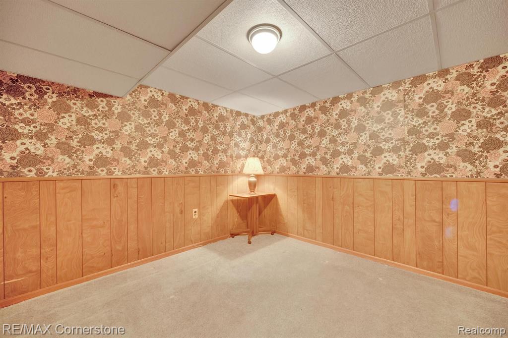 697 WORCHESTER Street, Westland, MI 48186 — Photo 22