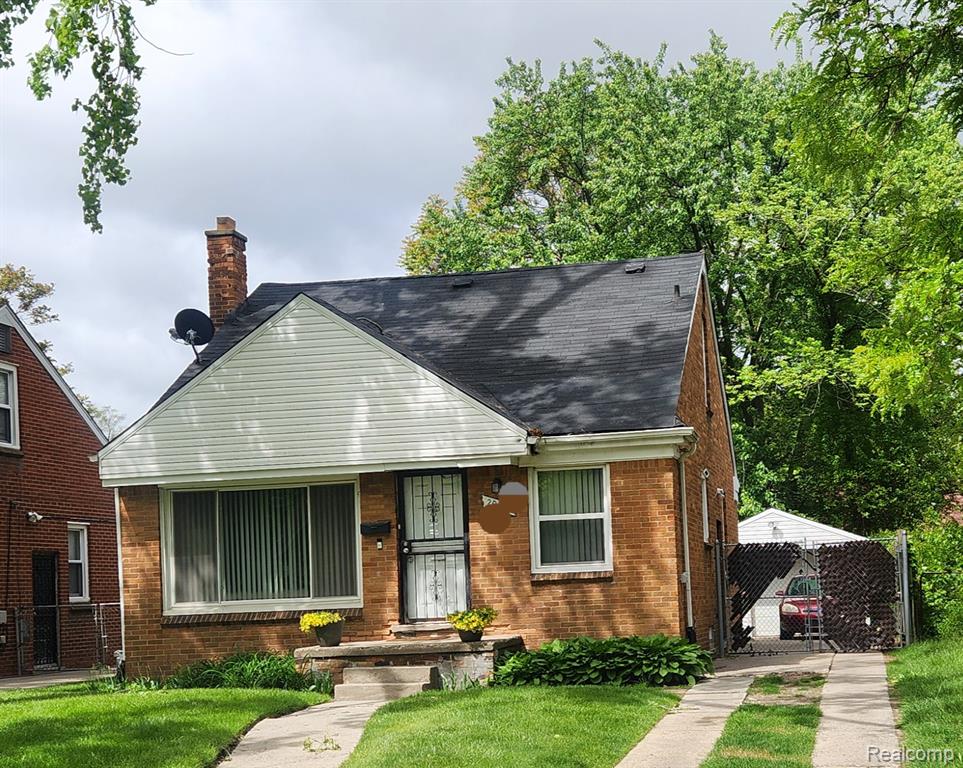 2780 Naples Court, Lapeer, MI, 48446