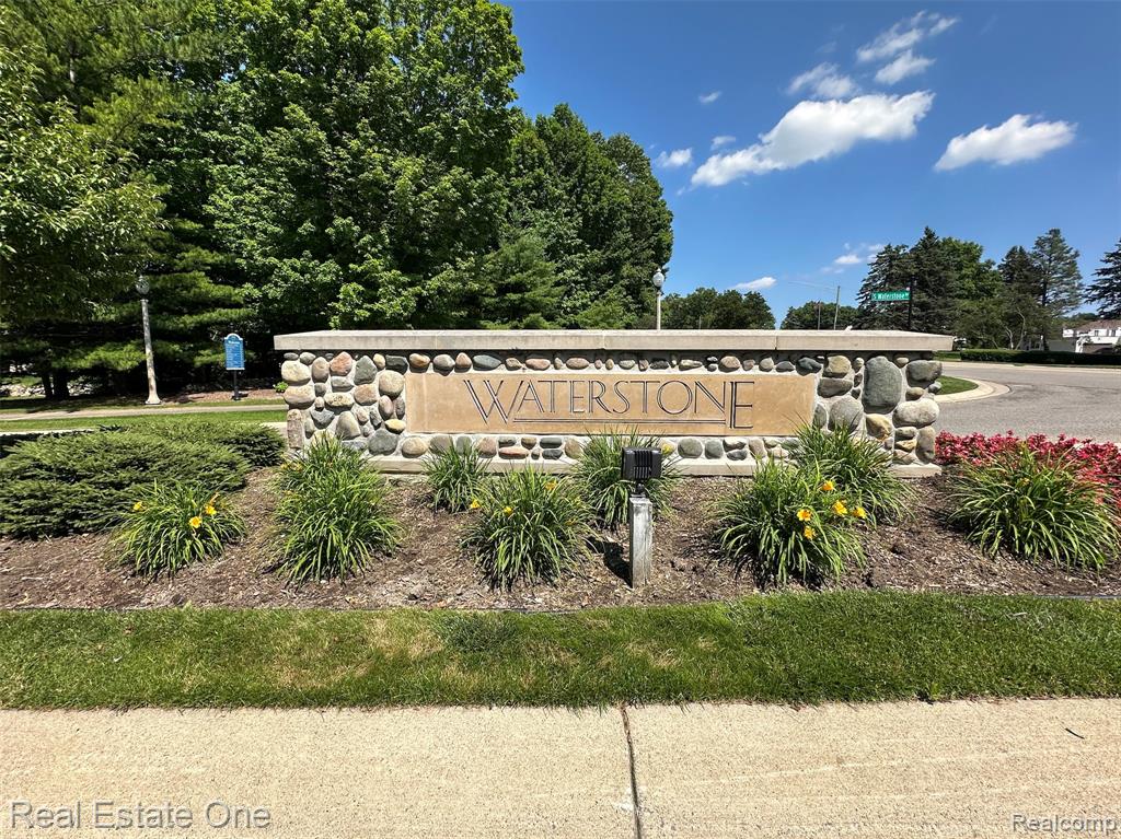 510 Boulder Lake Drive, Oxford, MI 48371 — Photo 50