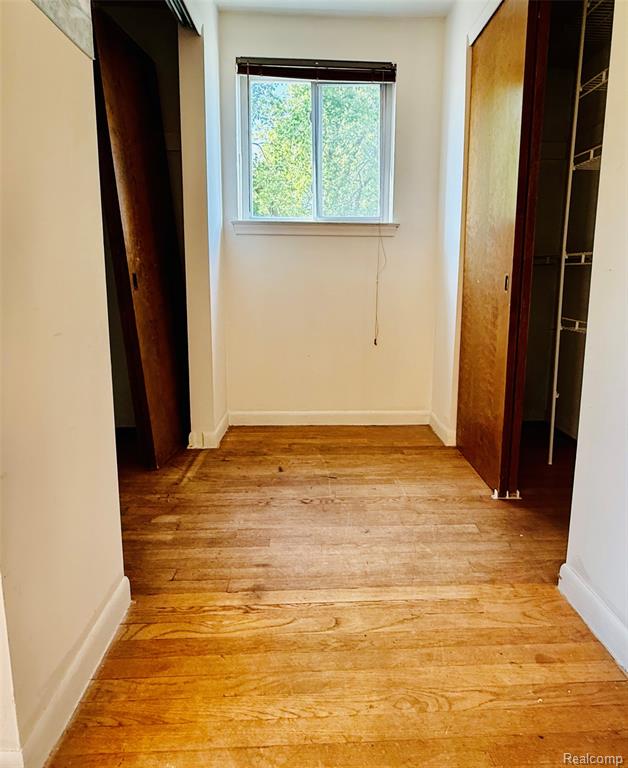 7505 Donna Street, Westland, MI — Photo 18