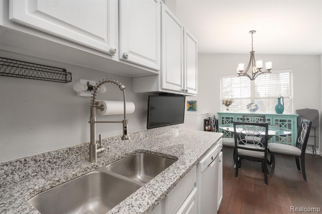 3019 Forest Creek Court, Ann Arbor, MI 48108 — Photo 14