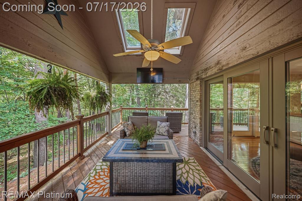 5458 Lake Ridge Drive, Brighton, MI 48116 — Photo 43
