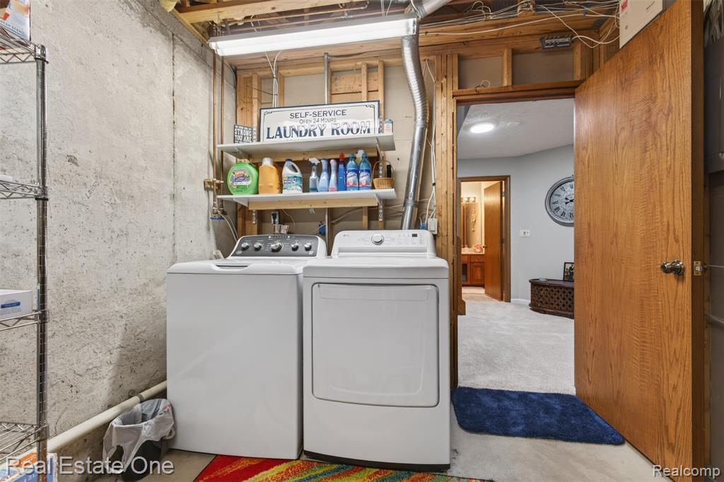 6586 Scenic Pines Court, 43, Clarkston, MI — Photo 48
